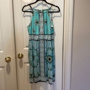 Dress with great aqua colors. So easy to wear.